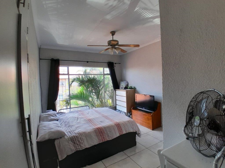 2 Bedroom Property for Sale in Rustenburg Central North West